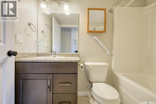 112 610 Centennial Boulevard, Warman, SK - Indoor Photo Showing Bathroom
