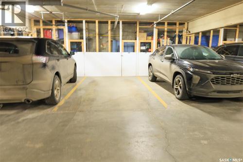 112 610 Centennial Boulevard, Warman, SK - Indoor Photo Showing Garage