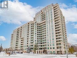 320 - 10 BLOORVIEW PLACE  Toronto, ON M2J 0B1