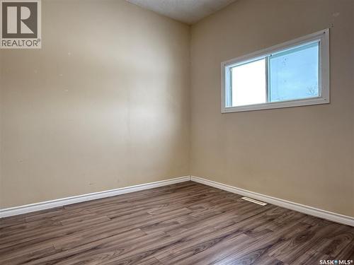 455 4Th Avenue E, Melville, SK - Indoor Photo Showing Other Room