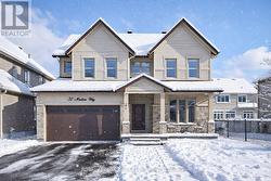 32 ACONITUM WAY  Ottawa, ON K1T 0S1