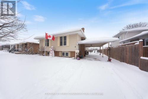 6 Spartan Drive, Brantford, ON - Outdoor
