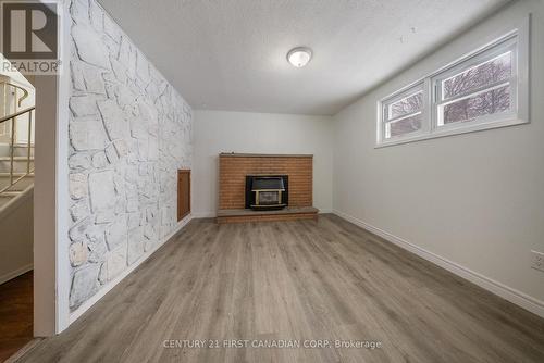 6 Spartan Drive, Brantford, ON - Indoor With Fireplace