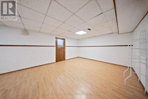 6 Spartan Drive, Brantford, ON - Indoor Photo Showing Other Room