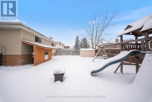 6 Spartan Drive, Brantford, ON - Outdoor