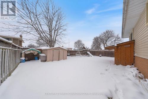 6 Spartan Drive, Brantford, ON - Outdoor