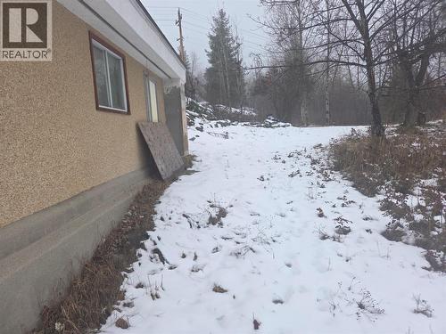 1381 3B Highway, Warfield, BC - Outdoor