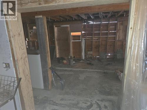 Third house - 1381 3B Highway, Warfield, BC - Indoor Photo Showing Basement