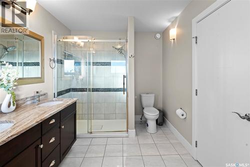 742 Evergreen Boulevard, Saskatoon, SK - Indoor Photo Showing Bathroom