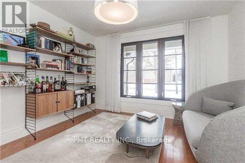 754 Dack Boulevard, Mississauga, ON - Indoor Photo Showing Living Room
