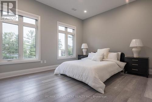 2110 Stonehouse Crescent, Mississauga, ON - Indoor Photo Showing Bedroom