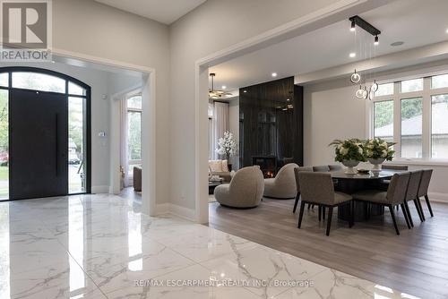 2110 Stonehouse Crescent, Mississauga, ON - Indoor Photo Showing Dining Room