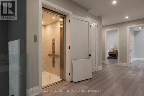 2110 Stonehouse Crescent, Mississauga, ON - Indoor Photo Showing Other Room