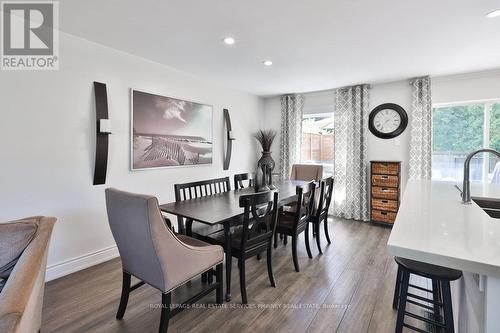 1404 Lewisham Drive, Mississauga, ON - Indoor Photo Showing Dining Room