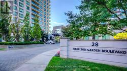 1006 - 28 HARRISON GARDEN BOULEVARD  Toronto, ON M2N 7B5