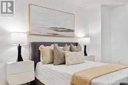 99 Palmdale Dr- second bedroom - 