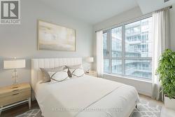 427 - 150 LOGAN AVENUE  Toronto, ON M4E 0E4