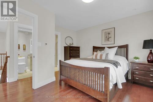 121 Macdonald Street, Ottawa, ON - Indoor Photo Showing Bedroom