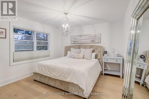 138 Driscoll Road, Richmond Hill, ON - Indoor Photo Showing Bedroom