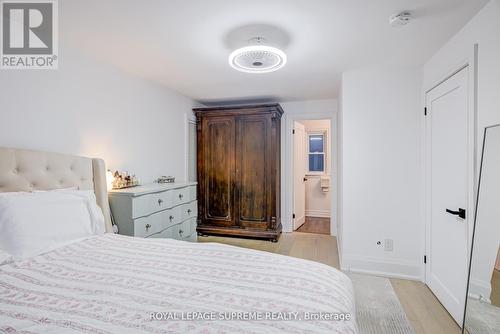 138 Driscoll Road, Richmond Hill, ON - Indoor Photo Showing Bedroom
