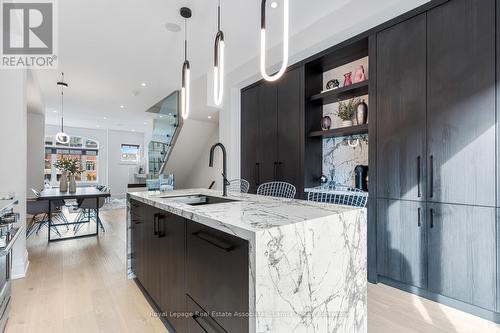 24 - 10 LUNAR CRESCENT  Mississauga, ON L5M 2P6