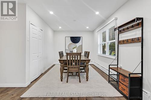 2073 Leighland Road, Burlington, ON - Indoor