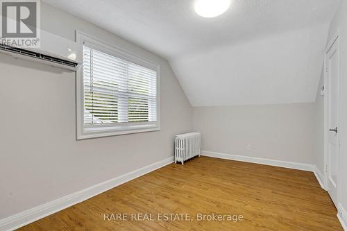 2073 Leighland Road, Burlington, ON - Indoor Photo Showing Other Room