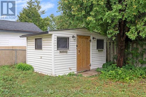 2073 Leighland Road, Burlington, ON - Outdoor With Exterior