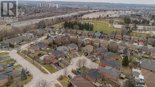 606 Williamson Court, Burlington, ON - Outdoor With View