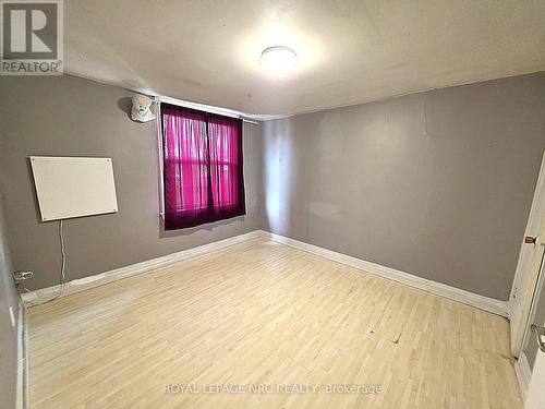 220 Emerald Street N, Hamilton, ON - Indoor Photo Showing Other Room