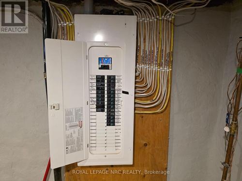 220 Emerald Street N, Hamilton, ON - Indoor Photo Showing Basement