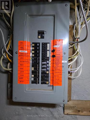 220 Emerald Street N, Hamilton, ON - Indoor Photo Showing Basement