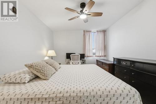 1514 - 1 Massey Square, Toronto (Crescent Town), ON - Indoor Photo Showing Bedroom