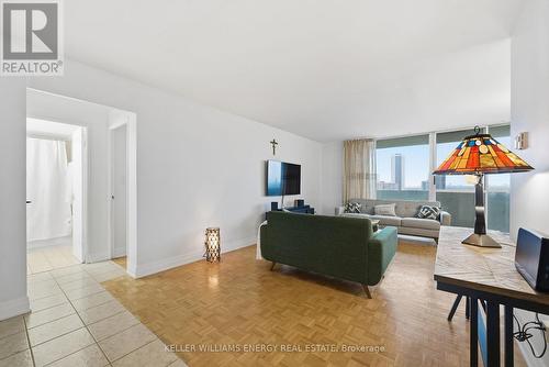 1514 - 1 Massey Square, Toronto (Crescent Town), ON - Indoor