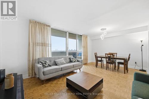 1514 - 1 Massey Square, Toronto (Crescent Town), ON - Indoor Photo Showing Living Room