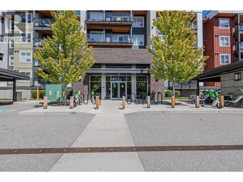 775 Academy Way Unit# 207  Kelowna, BC V7V 0A5