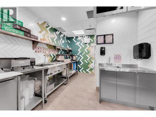 12133 Confidential, North Vancouver, BC 