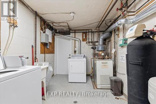 72 Barbara Crescent, Kitchener, ON - Indoor Photo Showing Laundry Room