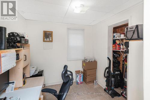 51 Beach Road, Hamilton, ON - Indoor Photo Showing Office