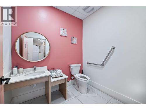 2635 Barnet Highway, Coquitlam, BC 