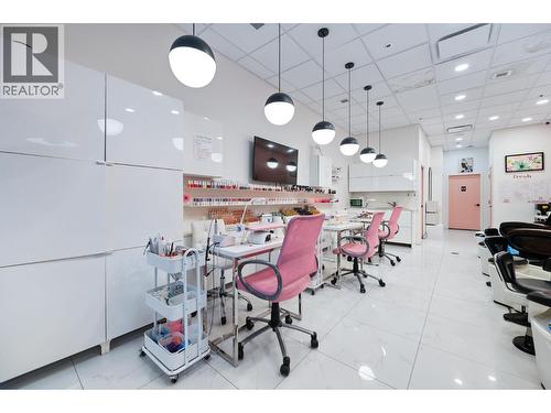 2635 Barnet Highway, Coquitlam, BC 