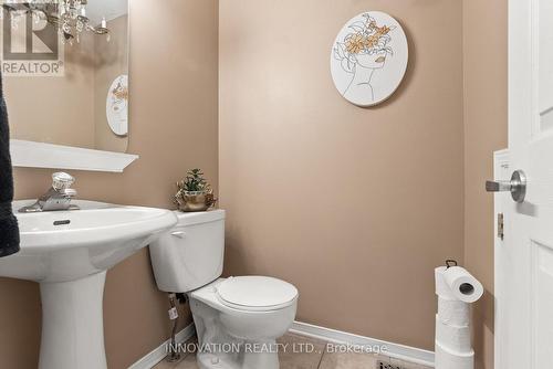 246 Gladeview Private, Ottawa, ON - Indoor Photo Showing Bathroom
