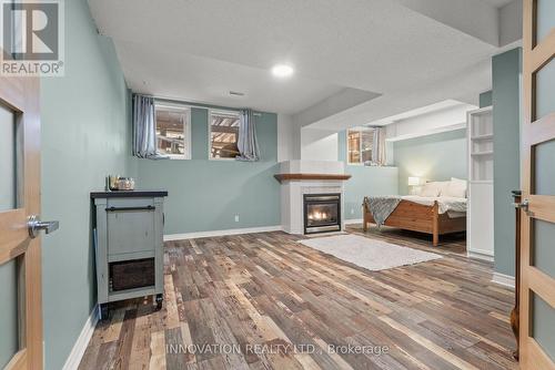 246 Gladeview Private, Ottawa, ON - Indoor With Fireplace