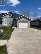 3726 HOLBURN  Windsor, ON N9E 4S9