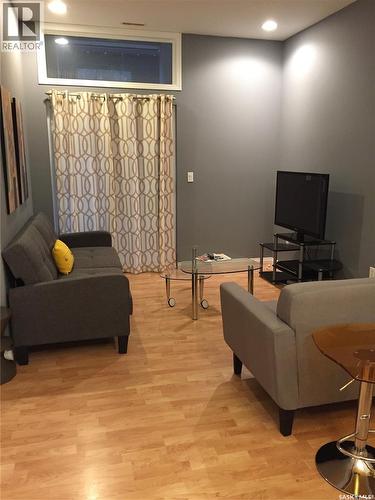 208 1901 Victoria Avenue, Regina, SK - Indoor