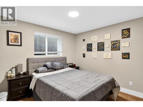 Unit 4 - 260 Ponto Road, Kelowna, BC - Indoor Photo Showing Bedroom