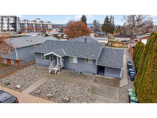 260 Ponto Road, Kelowna, BC - Outdoor