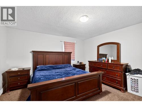 Unit 1 - 260 Ponto Road, Kelowna, BC - Indoor Photo Showing Bedroom