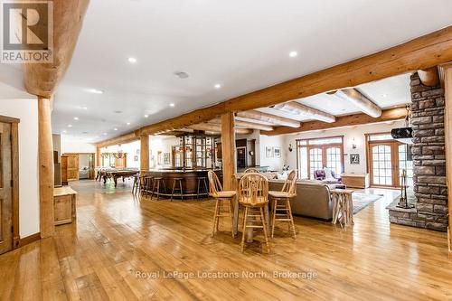 100 Melissa Lane, Tiny, ON - Indoor