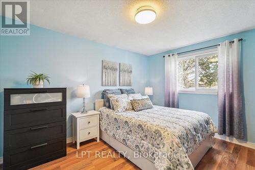 26 Wright Crescent, Caledon, ON - Indoor Photo Showing Bedroom